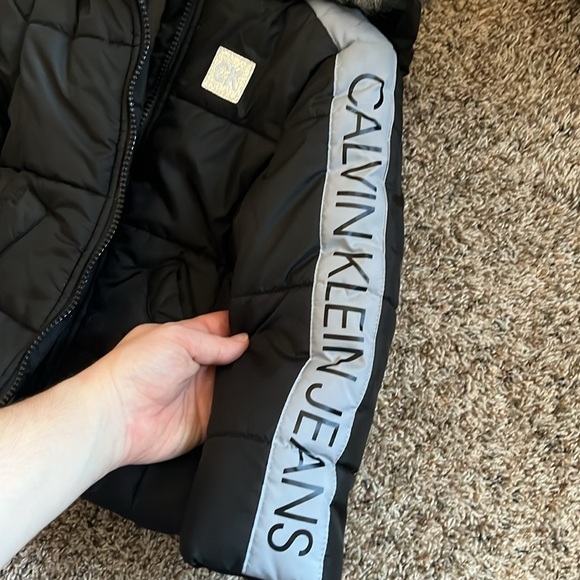 Calvin Klein toddler down jacket - Picture 2 of 4
